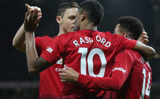 場上目睹自 場上目睹自